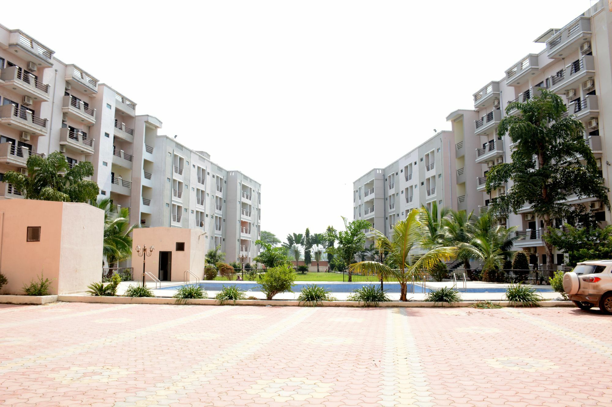 Sai Sharnam Serviced Apartments Ширді Екстер'єр фото