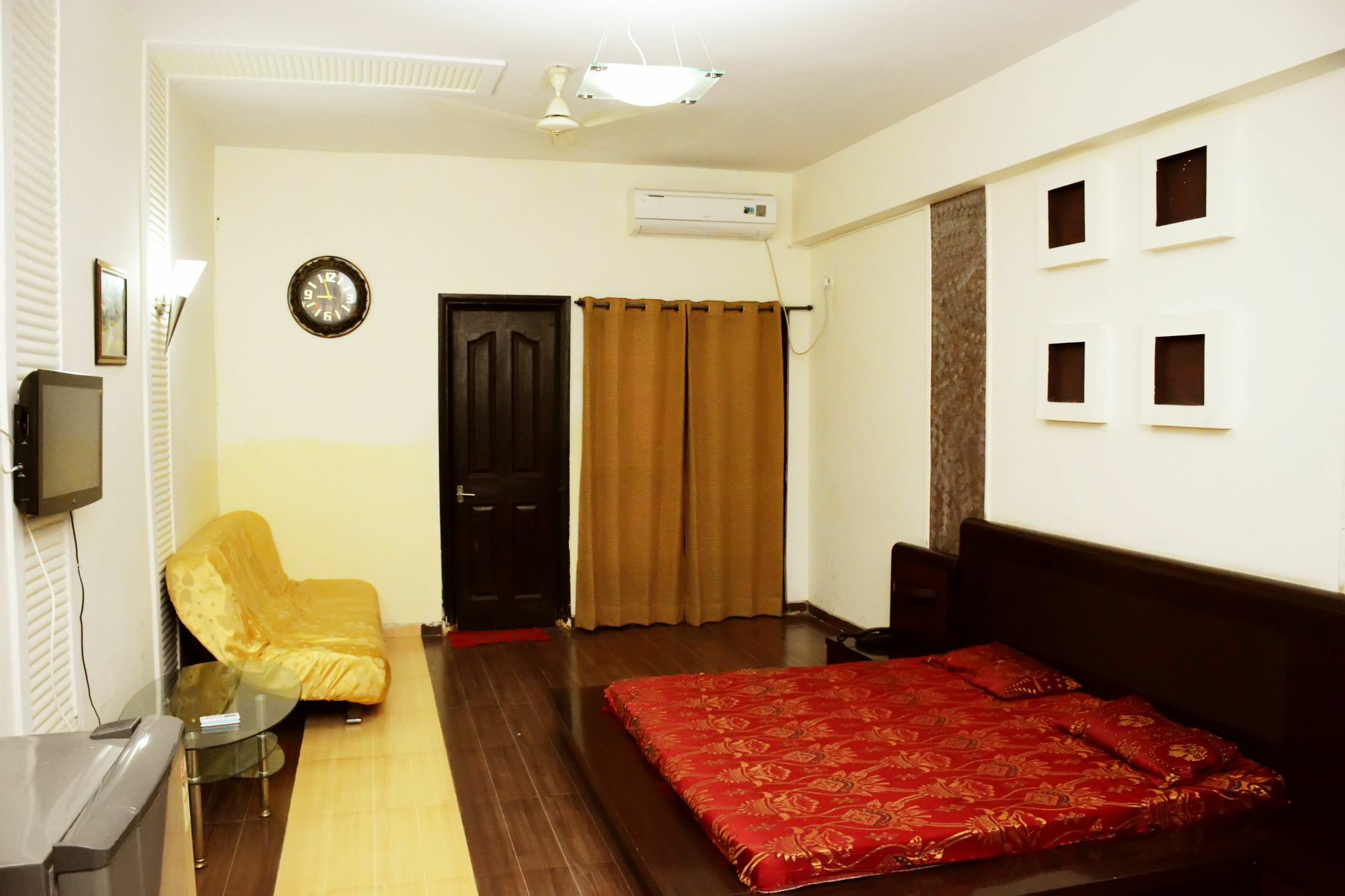 Sai Sharnam Serviced Apartments Ширді Екстер'єр фото